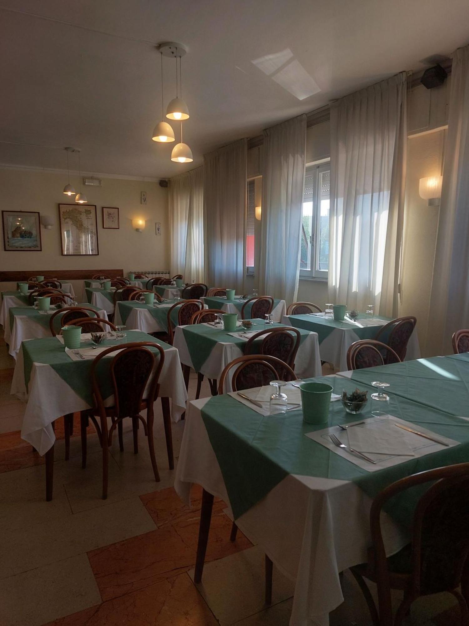 Hotel Laurin Lido di Camaiore Exterior photo
